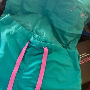 Green with pink trim Med Couture scrub set size M